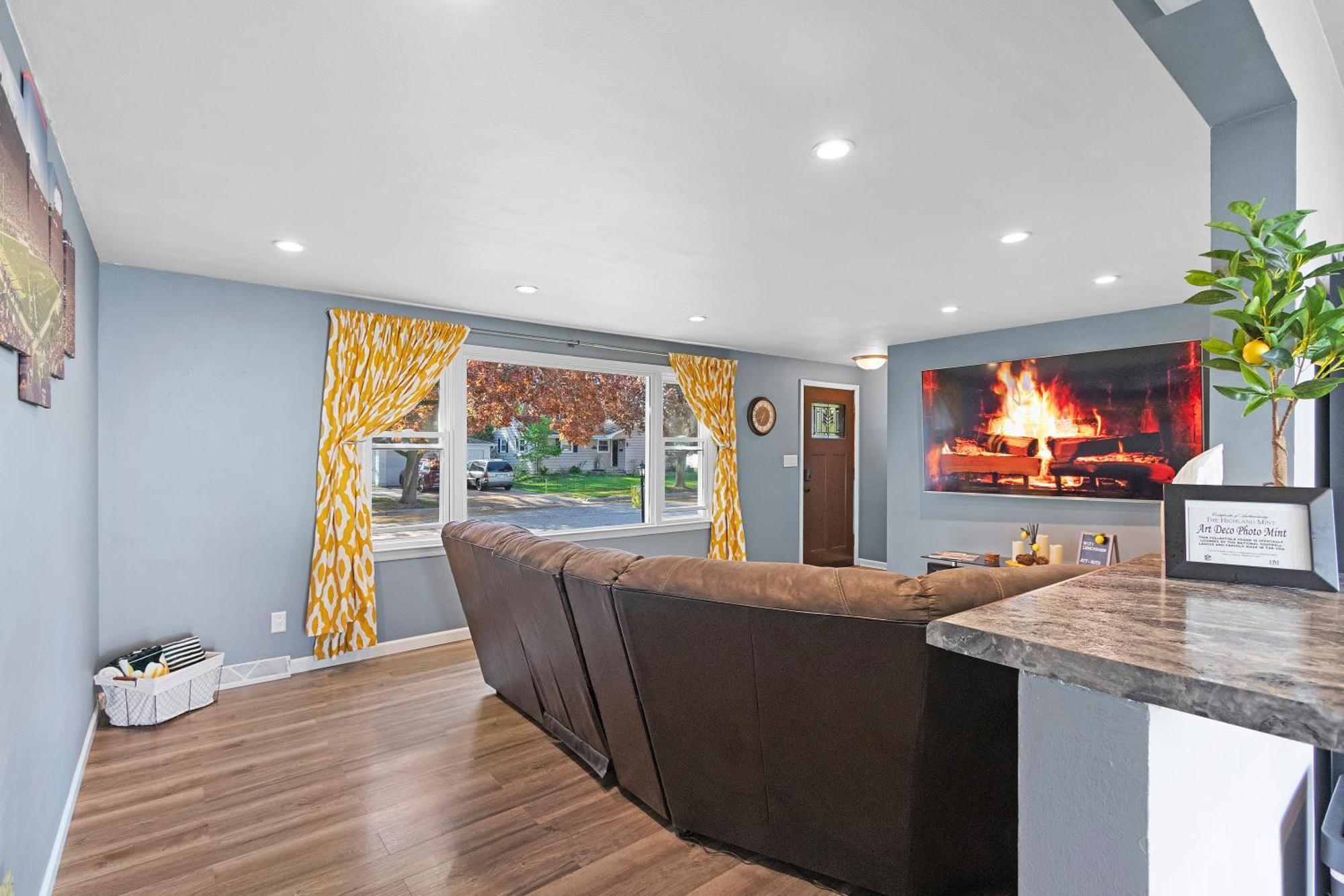 The Lemon House Apartment Green Bay Bagian luar foto