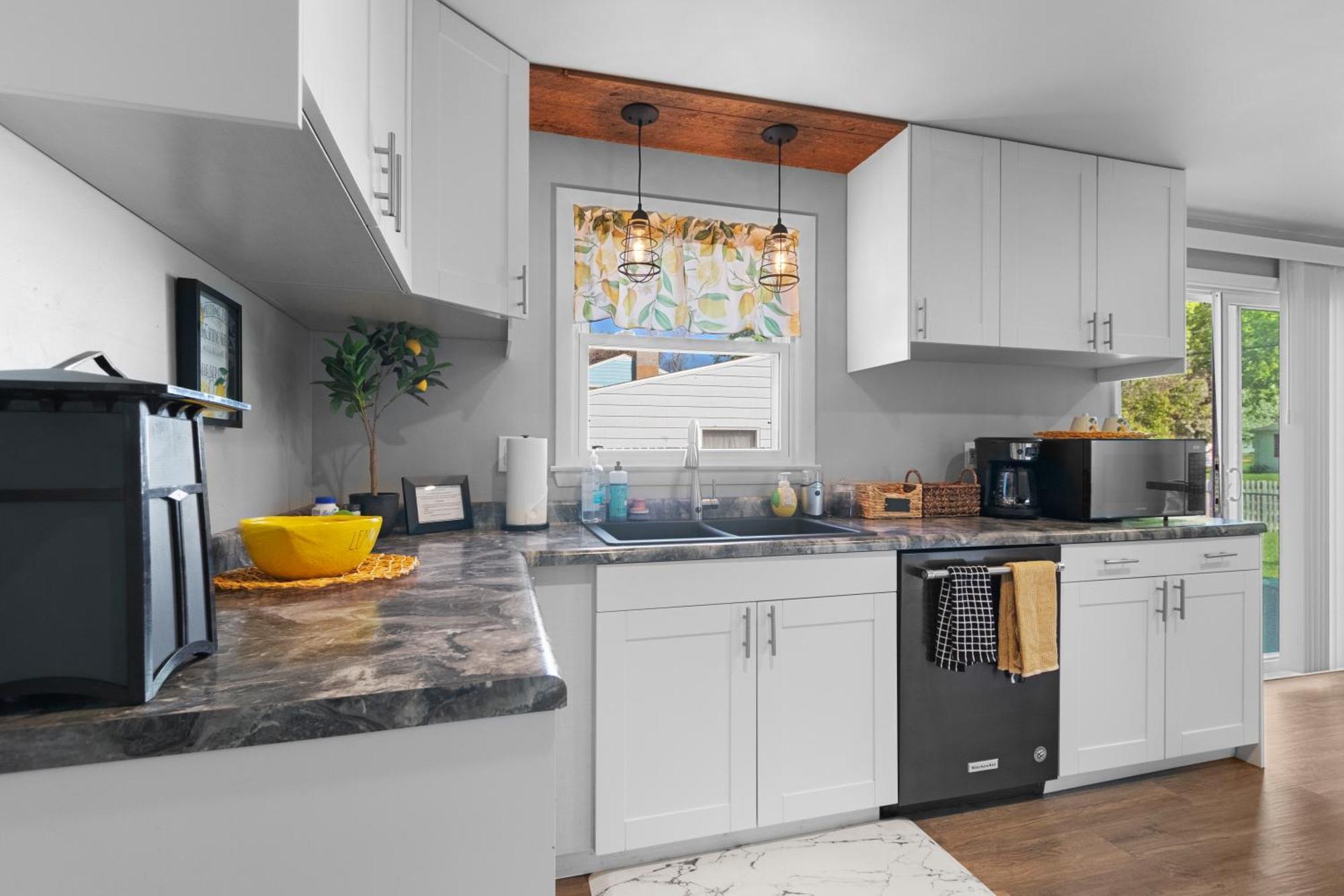 The Lemon House Apartment Green Bay Bagian luar foto